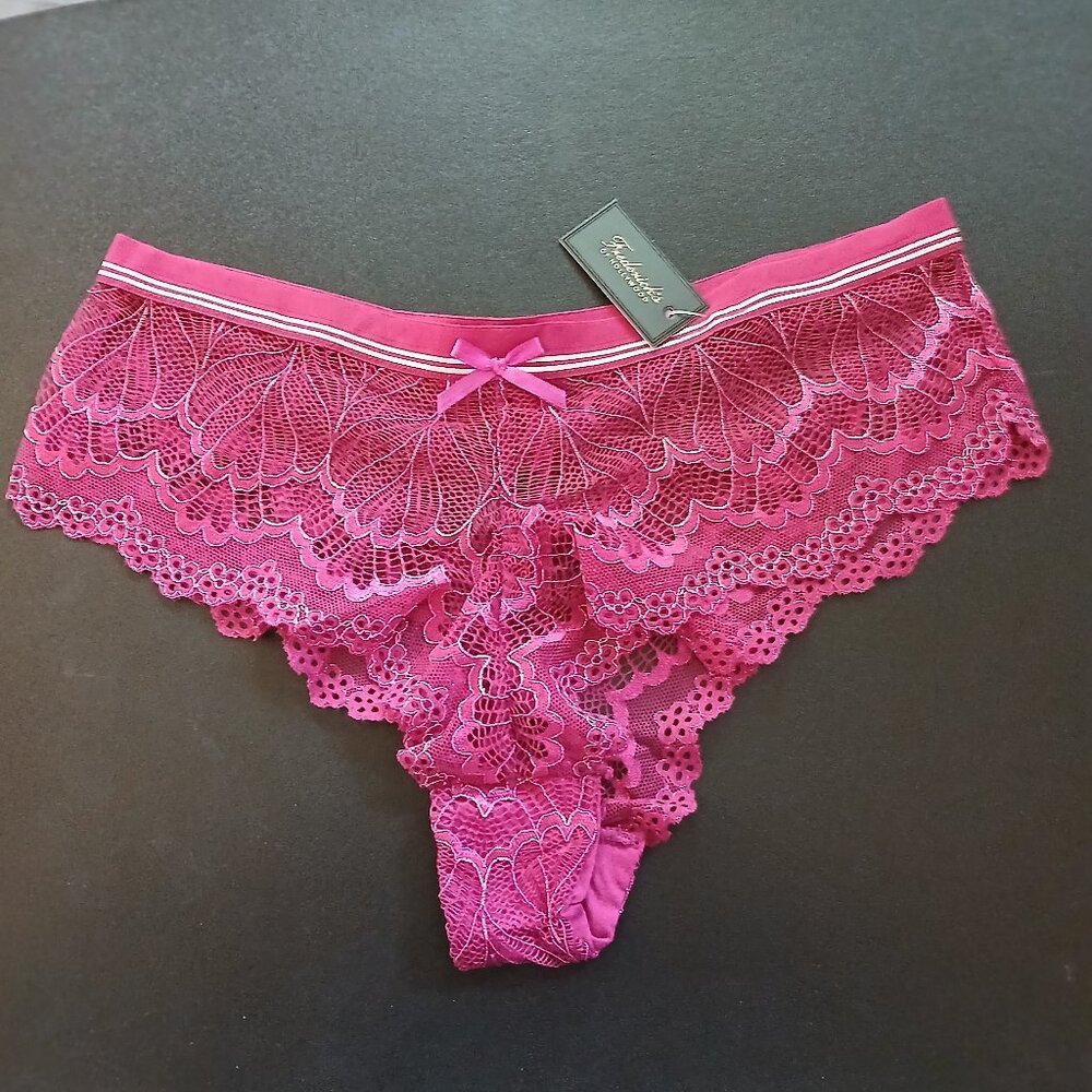Frederick's Of Hollywood Women's Lace Caroline Panties Size 1X NWT